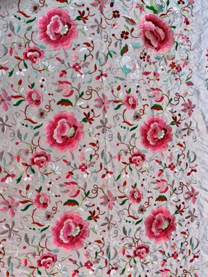 Square Silk Embroidered Manila Piano Shawl-YMM-1156989