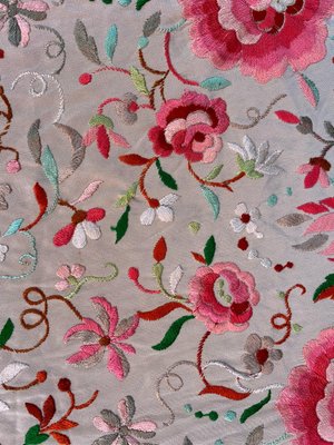 Square Silk Embroidered Manila Piano Shawl-YMM-1156989