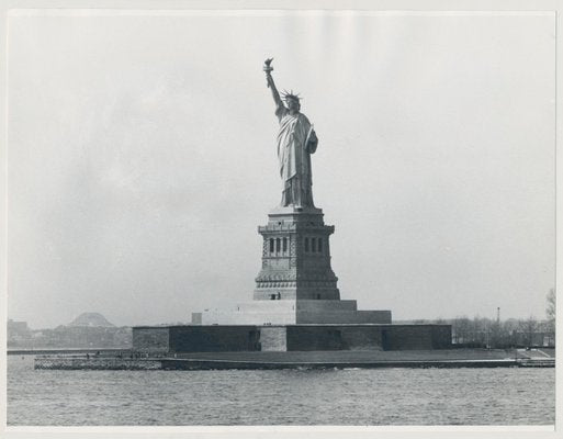 Statue of Liberty, USA, 1960s, Black & White Photograph-DYV-1245426