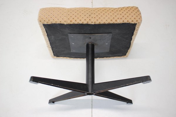 Stool or Footstool, Czechoslovakia, 1970s-TZ-1166601