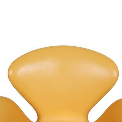 Swan Chair in Yellow Leather by Arne Jacobsen for Fritz Hansen, 2000s-MTD-1400579