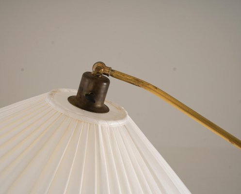 Swedish Modern Floor Lamp in Brass, 1940s-FM-2039413