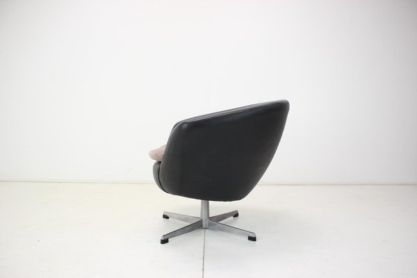 Swivel Chair, Cechoslovakia, 1970s-TZ-1364709