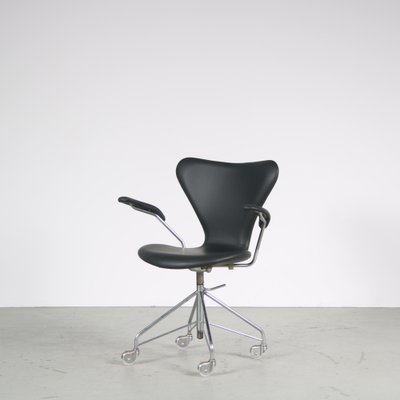 Swivel Desk Chair by Arne Jacobsen for Fritz Hansen, Denmark, 1950s-GG-1698782