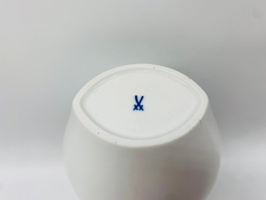 Swords Mark 1st Choice Relief Vase from Meissen Porcelain-BZB-2031443