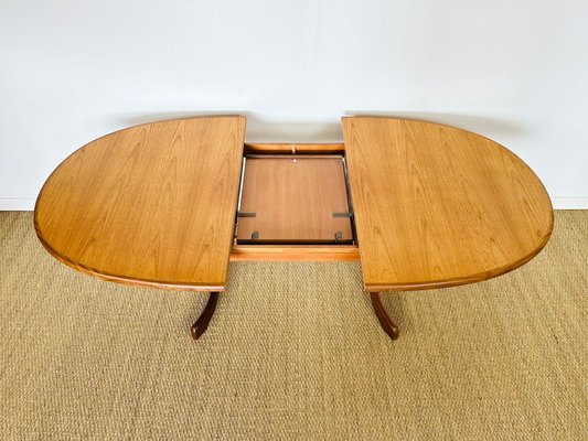 Teak Dining Table from G-Plan, 1960s-PLK-2018274