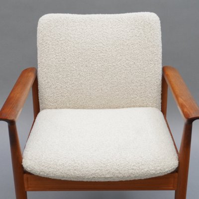 Teak Diplomat Chair in White Bouclé Fabric by Finn Juhl for France & Son-RST-1262729