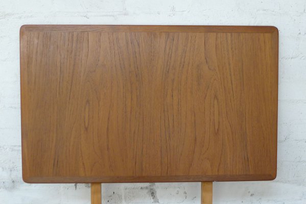 Teak Model 145 Extendable Dining Table by Willy Sigh for Sigh & Søns Møbelfabrik, 1960s-VRE-691946