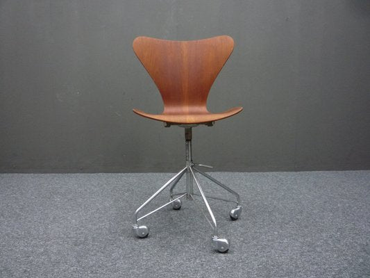 Teak Office Chair by Arne Jacobsen for Fritz Hansen, 1964s-UG-1757984