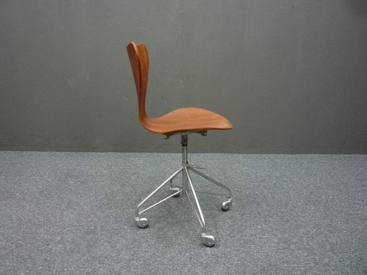 Teak Office Chair by Arne Jacobsen for Fritz Hansen, 1964s-UG-1757984