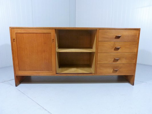 Teak Sideboard by Hans J. Wegner for Ry Møbler, 1950s-TU-571475