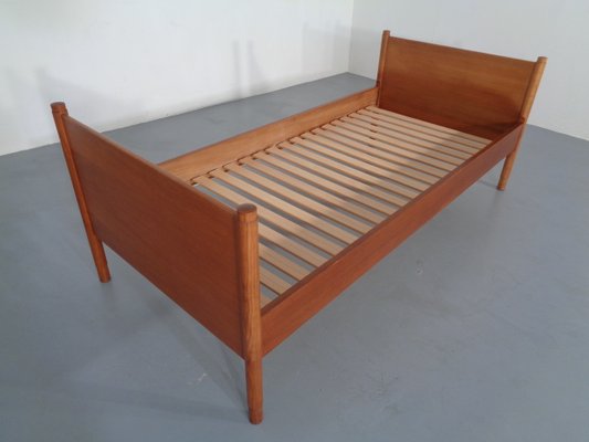 Teak Single Bed by Børge Mogensen for Søborg Møbelfabrik, 1960s-RDW-705942