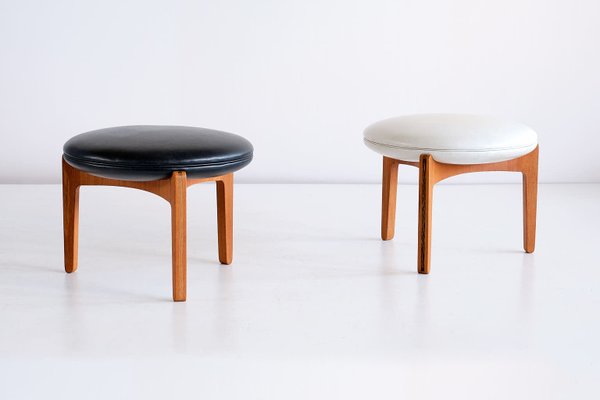 Three-Legged Stools in Teak by Sven Ellekaer for Christian Linneberg, Denmark, 1962,Set of 2-FMT-920075