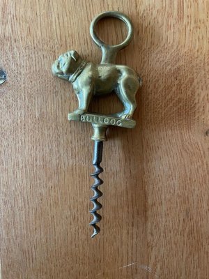 Tire Bouchon Bull Dog in Bronze-QJM-1805994