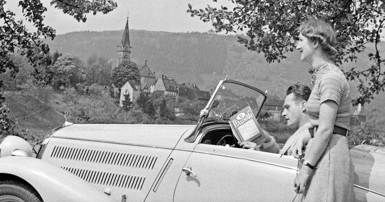 To Neckargemuend Mercedes Benz Car Near Heidelberg, Germany 1936, Printed 2021-DYV-990653