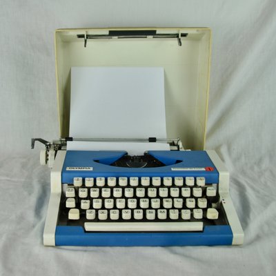 Traveler Typewriter from Olympia, 1970s-ROJ-726459