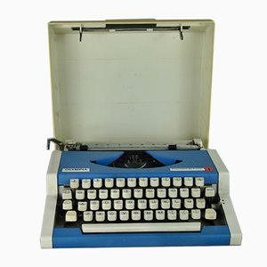 Traveler Typewriter from Olympia, 1970s-ROJ-726459