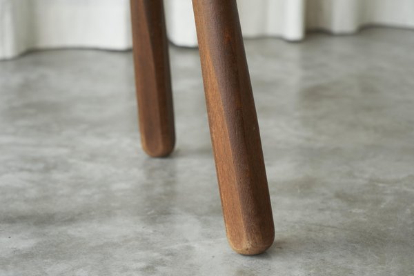 Tripod Stool in Oak, 1960s-FEW-2024198