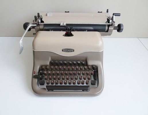 Triumph Matura Typewriter, Germany 1960s-BLG-1776876