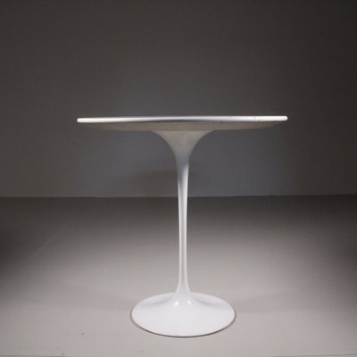 Tulip Bass Table by Eero Saarinen for Knoll Inc. / Knoll International, 1956-VJY-1795664