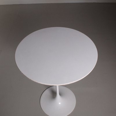 Tulip Coffee Table by Eero Saarinen for Knoll Inc. / Knoll International, 1956-VJY-1794580