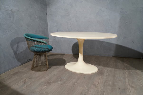 Tulip Oval Table, 1970s-UH-1050580