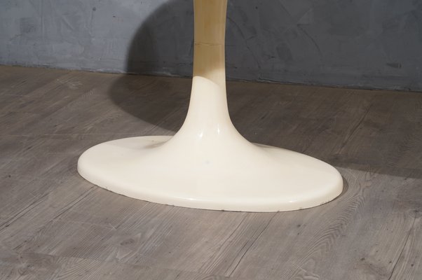 Tulip Oval Table, 1970s-UH-1050580