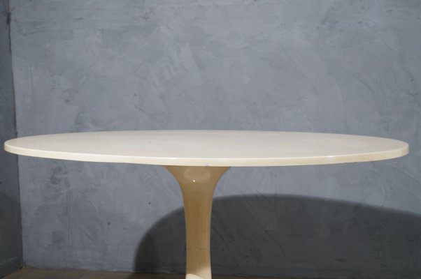 Tulip Oval Table, 1970s-UH-1050580