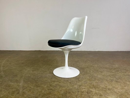 Tulip Swivel Chair by Eero Saarinen for Knoll Inc. / Knoll International, 1990s-QDV-1840962