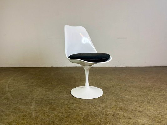 Tulip Swivel Chair by Eero Saarinen for Knoll Inc. / Knoll International, 1990s-QDV-1840962