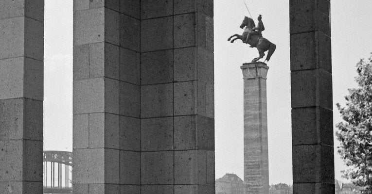 Uhlan Memorial Court of Honour at Rhine Duesseldorf, Germany 1937-DYV-995277