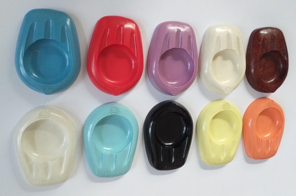 Unique Colored Bakelite Ashtrays from Škoda Car Manufacturer, 1959, Set of 10-TZ-772277