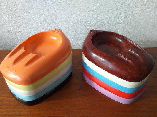 Unique Colored Bakelite Ashtrays from Škoda Car Manufacturer, 1959, Set of 10-TZ-772277