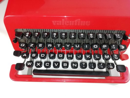 Valentine Red Writing Machine by Ettore Sottsass for Olivetti, 1968-HNE-1385482