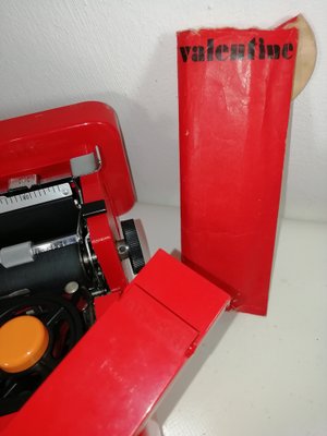 Valentine Red Writing Machine by Ettore Sottsass for Olivetti, 1968-HNE-1385482