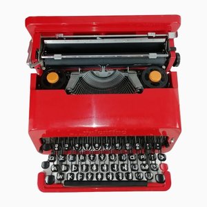 Valentine Red Writing Machine by Ettore Sottsass for Olivetti, 1968-HNE-1385482