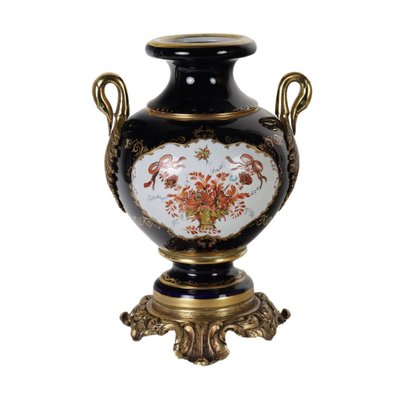 Vase from Richelieu-VMM-1270298