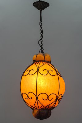 Venetian Style Pâte de Verre Glass Metal Caged Lantern Pendant Light-KEG-1327037