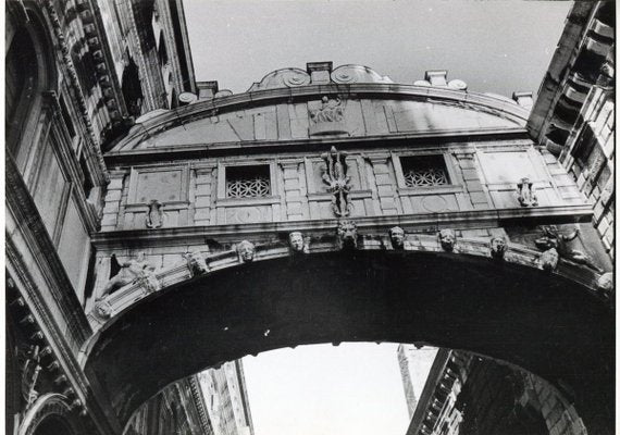 Venice Bridge of Sighs, 1954-DYV-701067