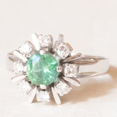 Vintage 14k White Gold Daisy Ring with Green Tourmaline and Brilliant Cut Diamonds, 1970s-PPA-2022344