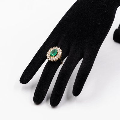 Vintage 18k Yellow Gold Daisy Ring with Emerald and Diamonds, 1960s-PPA-2036552