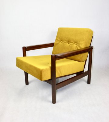 Vintage Armchair in Yellow Olive, 1970s-UJQ-1790503