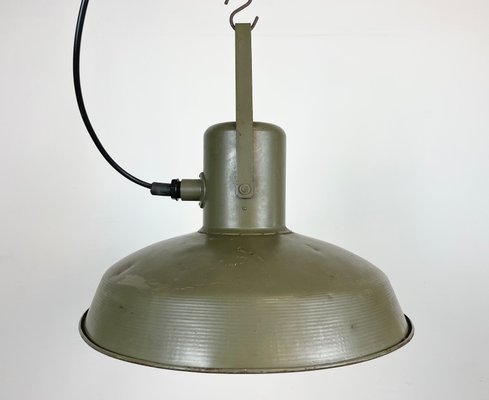 Vintage Army Pendant Lamp in Green Iron, 1960s-CGF-1299773