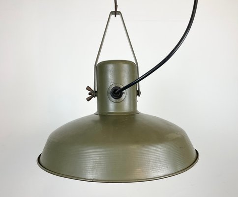 Vintage Army Pendant Lamp in Green Iron, 1960s-CGF-1299773