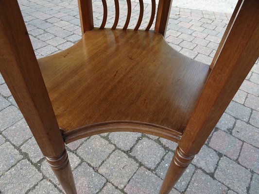 Vintage Art Deco Table in Swirled Walnut, 1930s-AWL-1373726