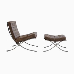 Vintage Barcelona Chair & Footstool from Knoll Inc. / Knoll International, Early 1970s, Set of 2-INL-961088