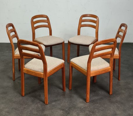 Vintage Chairs from Dyrlund, Denmark, 1970s, Set of 6-UYS-1735151