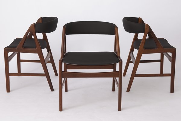 Vintage Danish Chairs by Henning Kjaernulf, 1960s, Set of 6-DOM-1332898