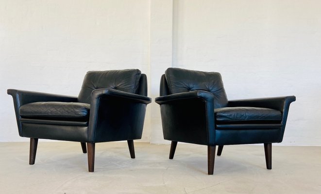 Vintage Danish Club Chairs in Black Leather from Nili Stoppmøbler, 1970, Set of 2-UAY-2031619