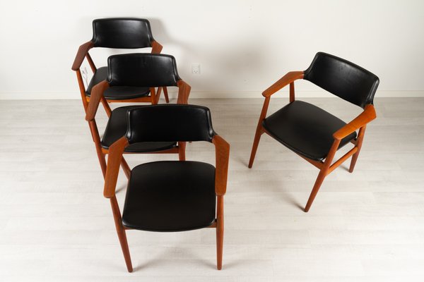 Vintage Danish GM11 Armchairs in Teak by Svend Aage Eriksen, 1960s, Set of 4-WIX-1210375